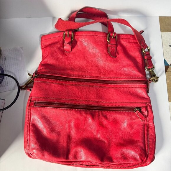 Authentic Fossil Explorer Foldover Crossbody RED. - Picture 3 of 7